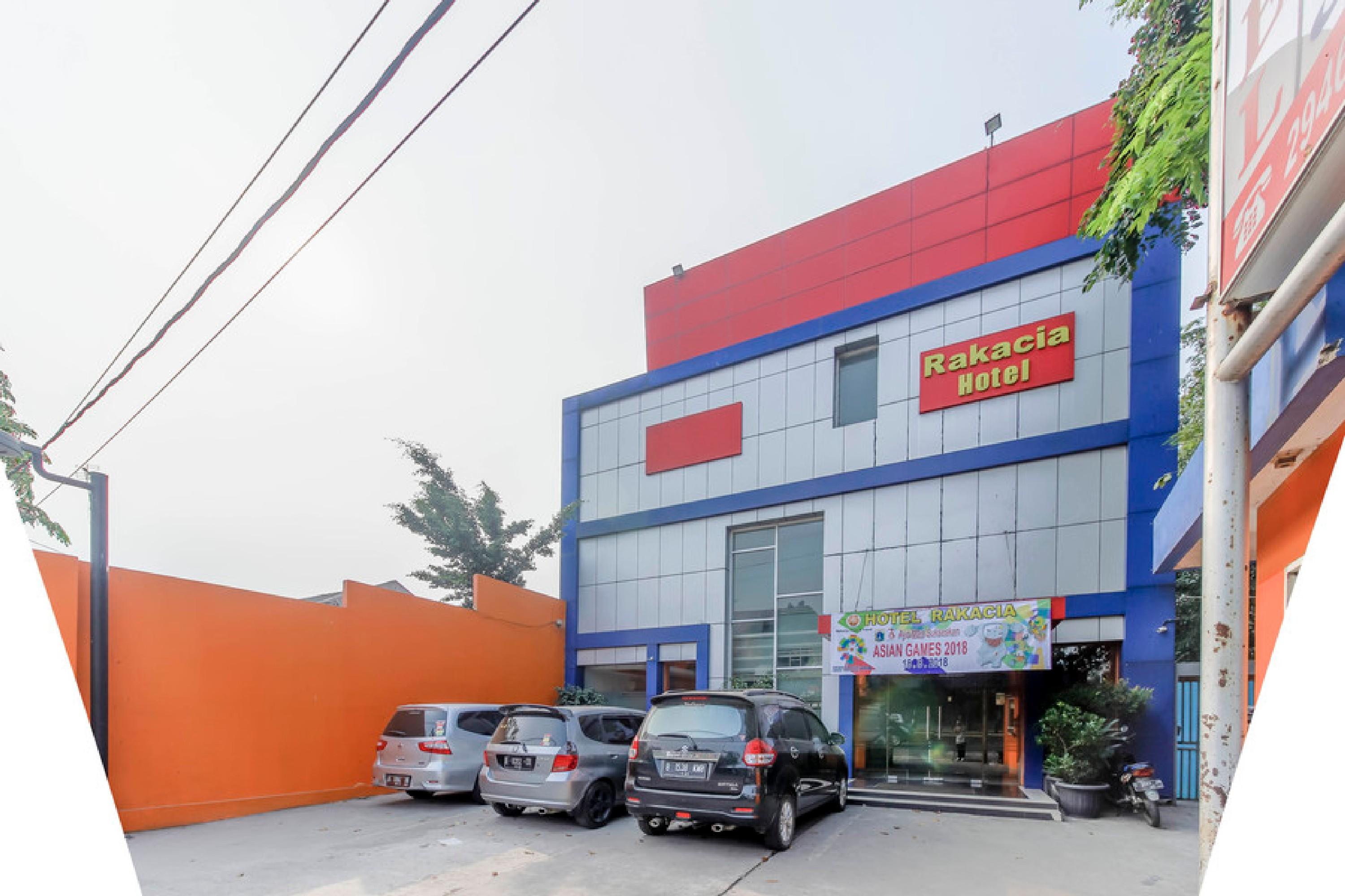 Reddoorz Plus @ Jalan Pemuda Джакарта Экстерьер фото